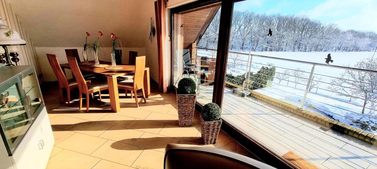 Apartamento Lüneburg-Melbeck, 100 qm mit Fernsicht, ruhige Sackgasse Exterior foto